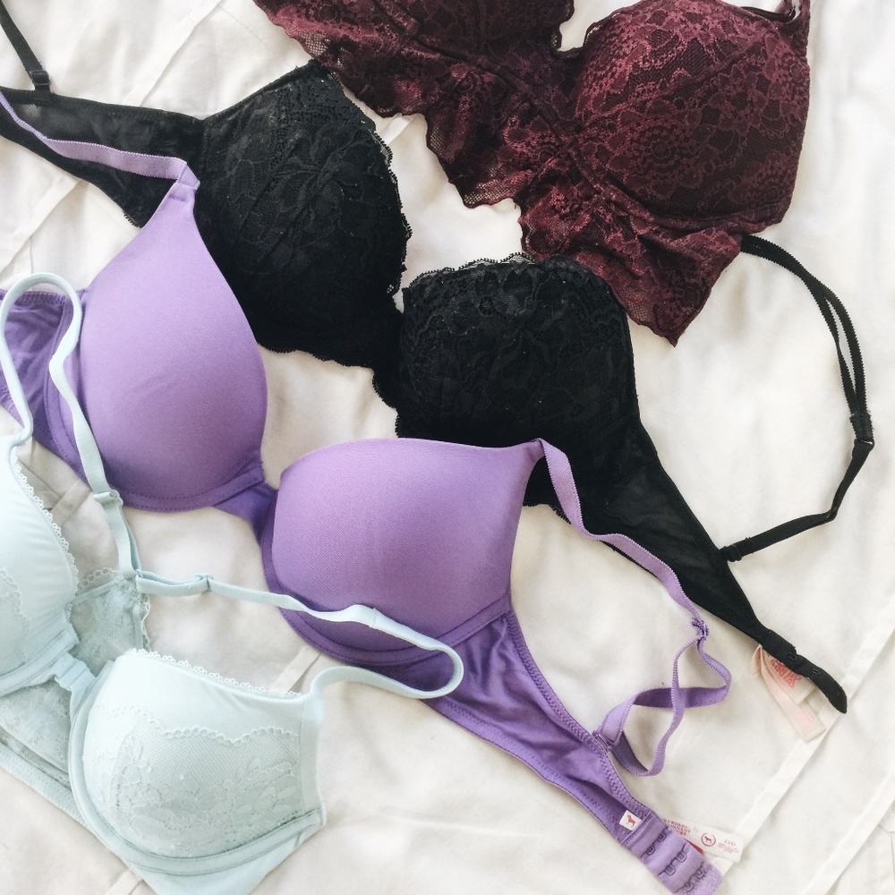 Bundle of 32D Bras